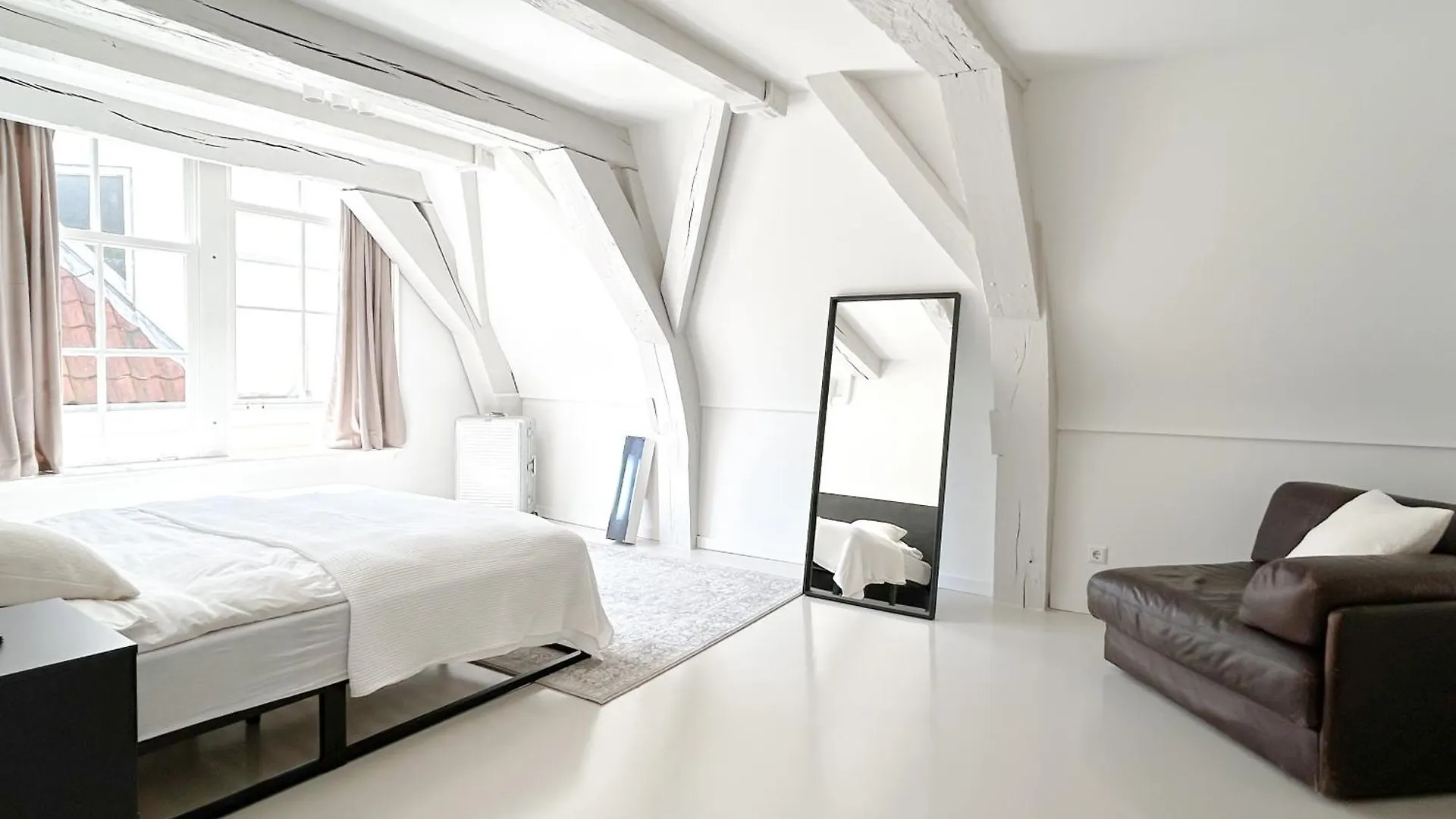 Wijnkopershuis Hendricksz Apartment Amsterdam